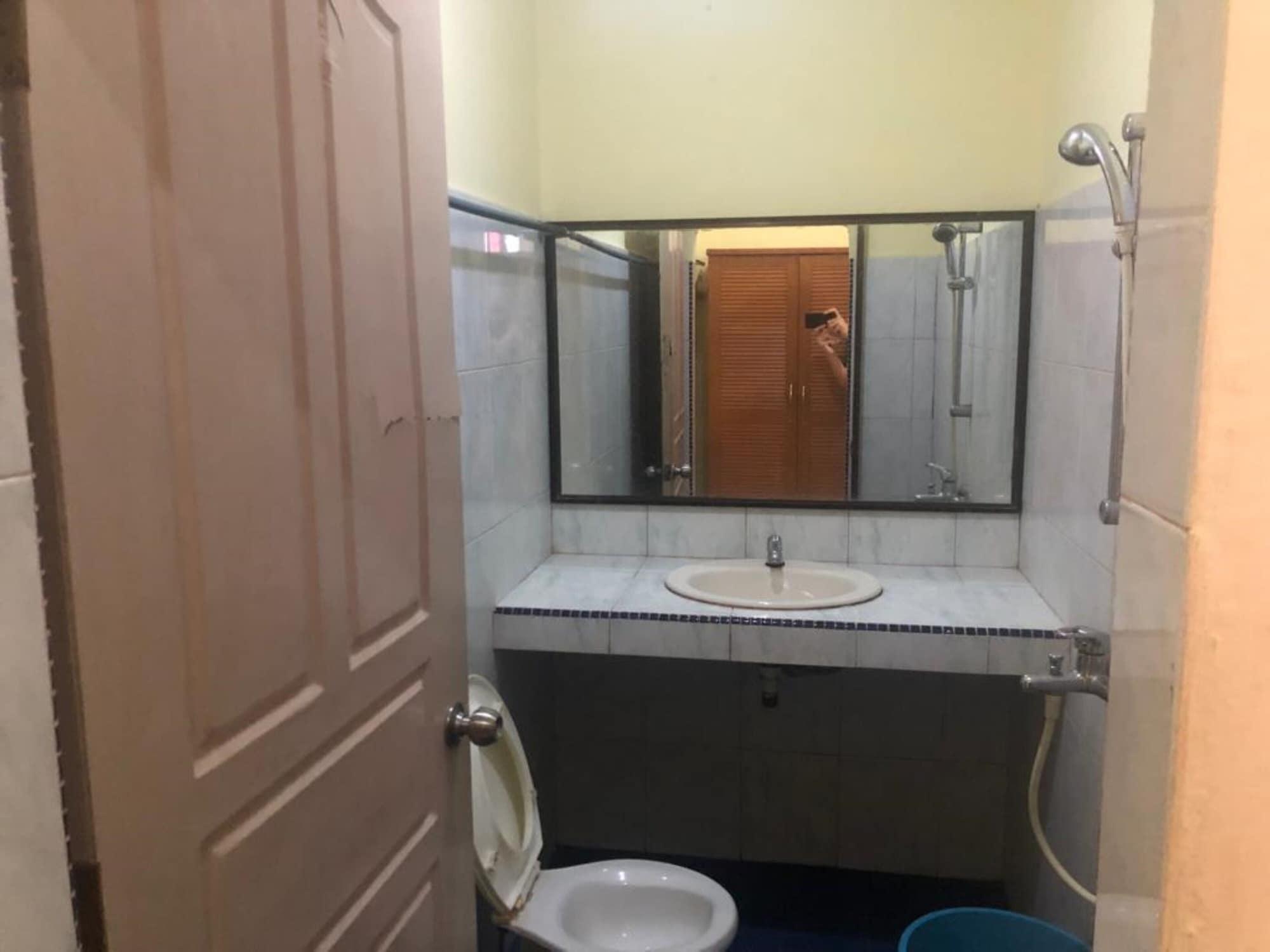 Hotel Pelita Terang Nagoya Dış mekan fotoğraf